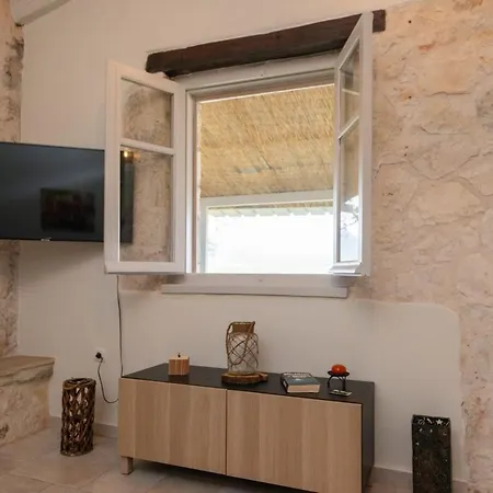 Villa Amit *